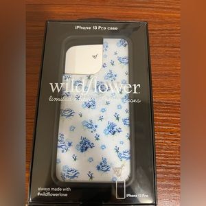 Wildflower IPhone 13 Pro case - Forget me not floral case